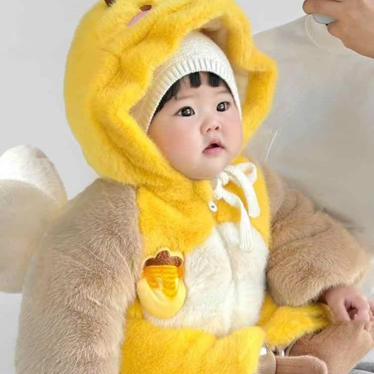 Cute Bee - Shaped Faux Fur Baby Romper, Warm & Fluffy Onesie for Toddlers